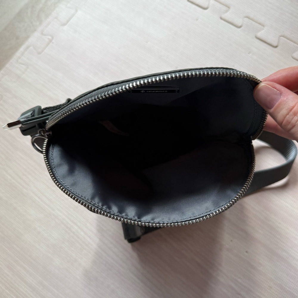 lululemon athletica All Night Festival Bag - Gray Sage *Rare Release* - Picture 9 of 11